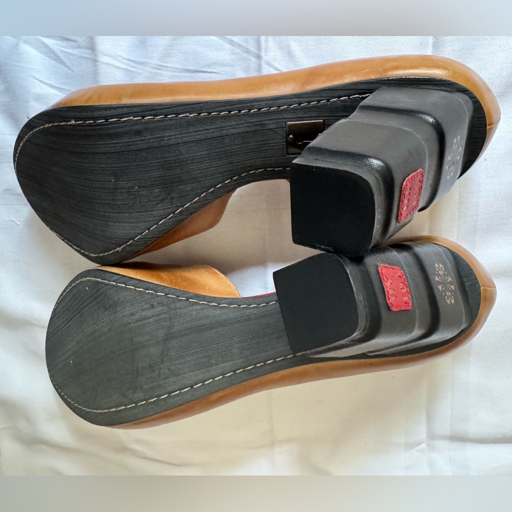 Anthropologie by Schuler & Sons Bookbinder Platform Heels in Tan - Picture 10 of 12